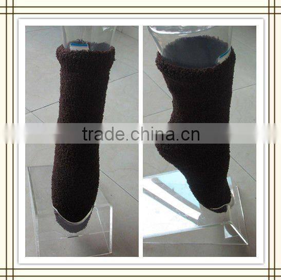 woman cotton casual socks display foot