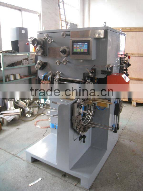 pneumatic flangling machine for can body