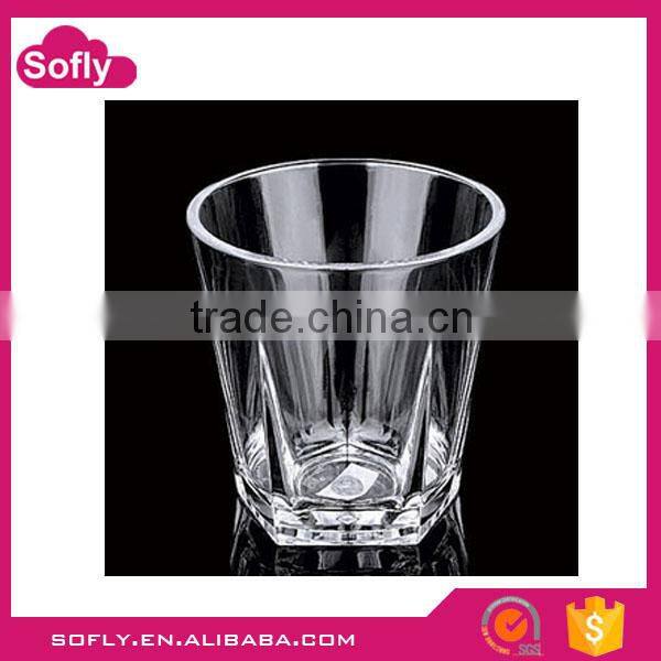 Handicraft Lucite Premium Quality Plastic 20oz Water Tumbler