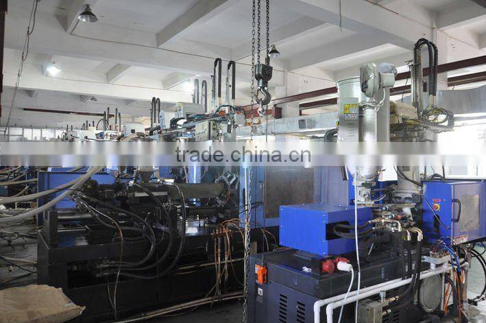 Mini type AC servo traversing robot for injection moulding machinery