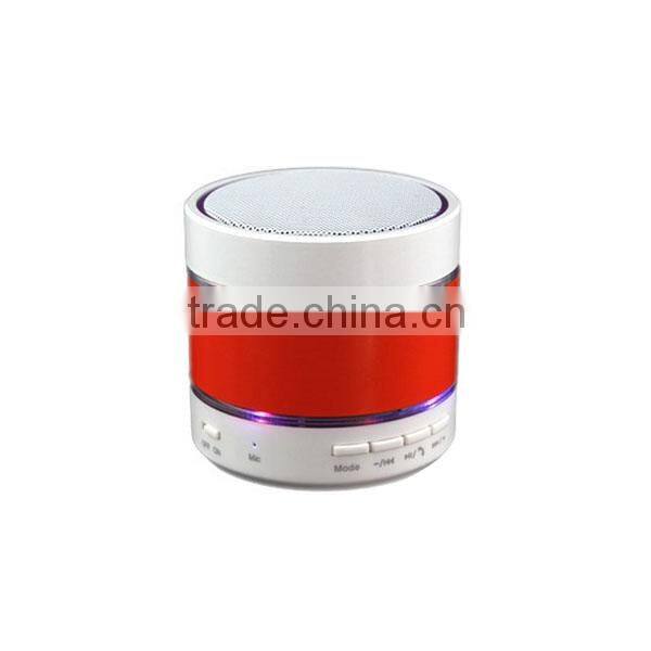 Hang buckle mini bluetooth speaker for outdoor sports pen drive speaker