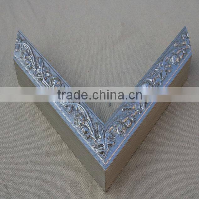 Silver aluminum silk screen frame mountain bike extrusion solar panel frame cardboard