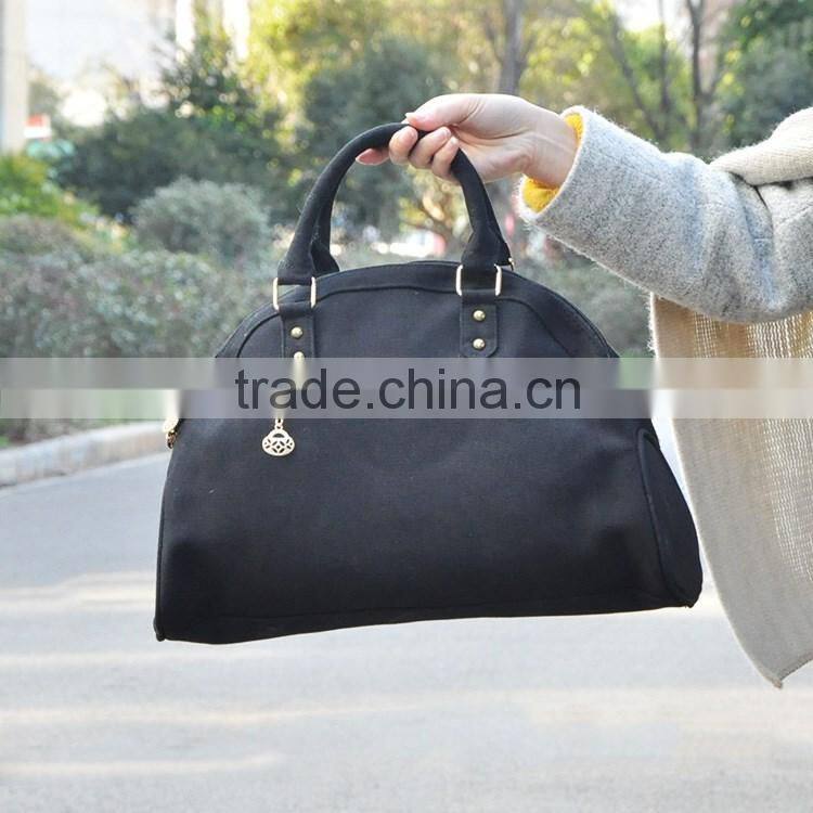 Famous Designer Handbag Canvas Women Red Shell Tote Bag with embroidery