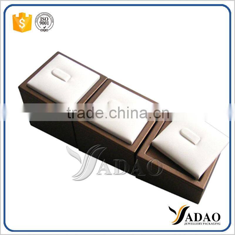 Online wholesale leather ring displays wholesale with high quality