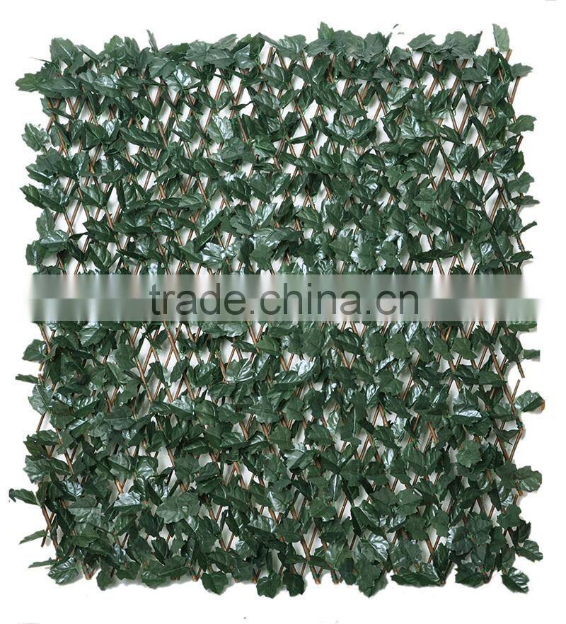 Green maple leaf shape artificial grass fence
