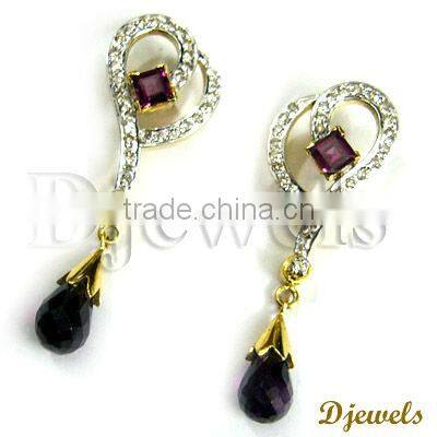 Diamond Gold Earrings, Ladies Diamond jewellery, Diamond Earrings