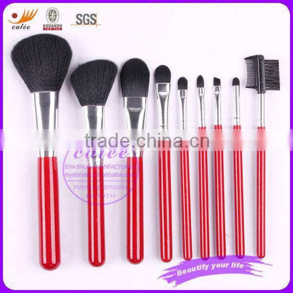free sample make up brushes set with black cosmetic case