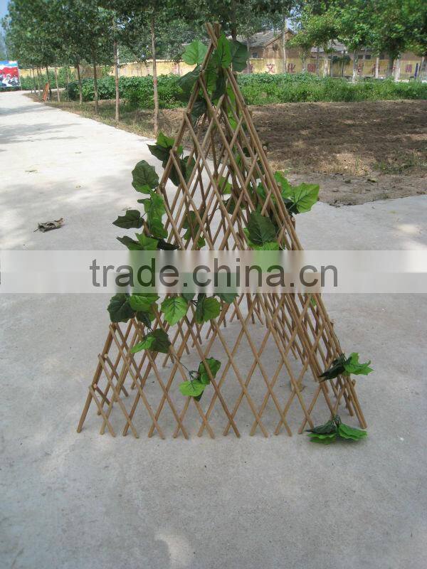 willow trellis