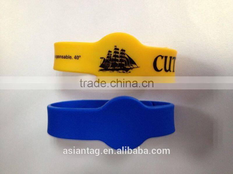 125KHZ Waterproof rfid wristband tag
