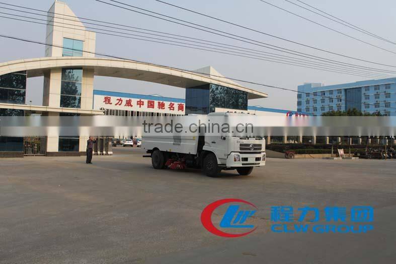 high quality low price vacuum road sweeper truck