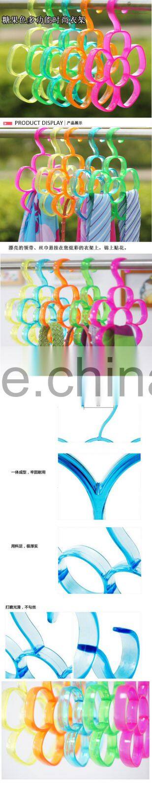 Flower Shaped Scarf Shawl Tie Hanger/Holder/Organizer-Blue