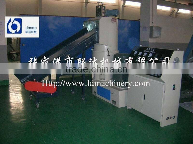 Plastic film agglomerator