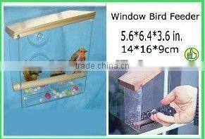 Clear window bird feeder