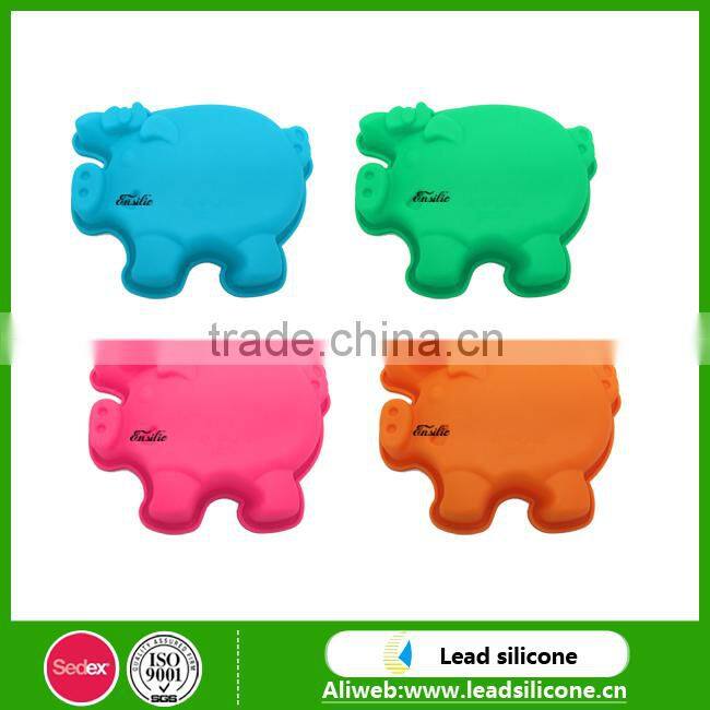 The Pig Shape Silicone Cake Mold LFGB Standard Silicone Cake Mold