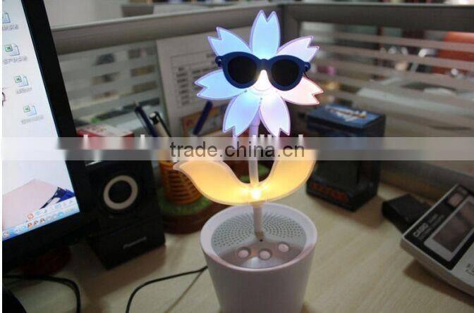 Wholesale Dancing flower light Speaker Newest swing flower dancing speaker Flash intelligent flower speaker