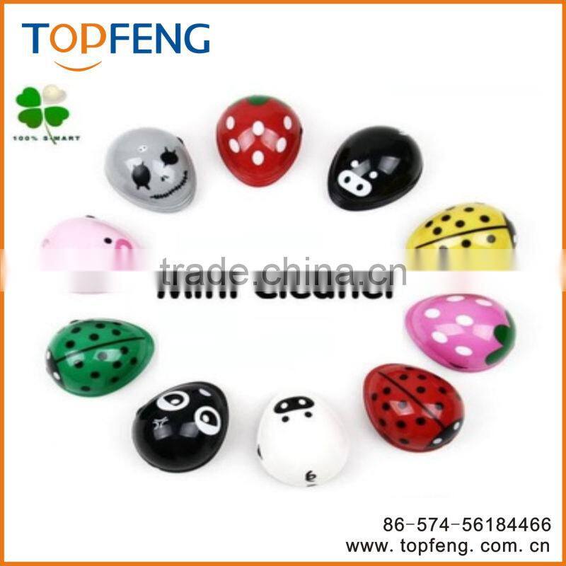 Vacuum Cleaner/Mini Tabletop Vacuum/ Lovely cartoon mini desktop vacuum cleaner