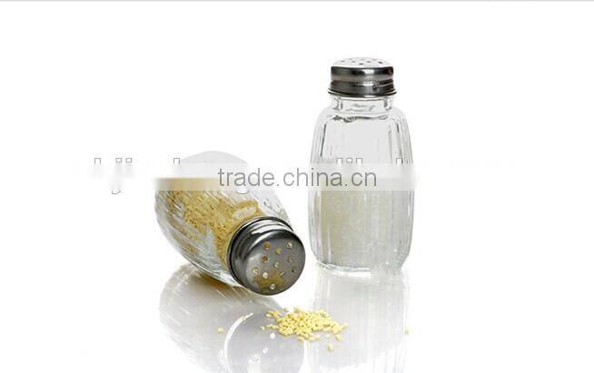 2016 hot selling mini square glass salt shaker with stainless steel lid