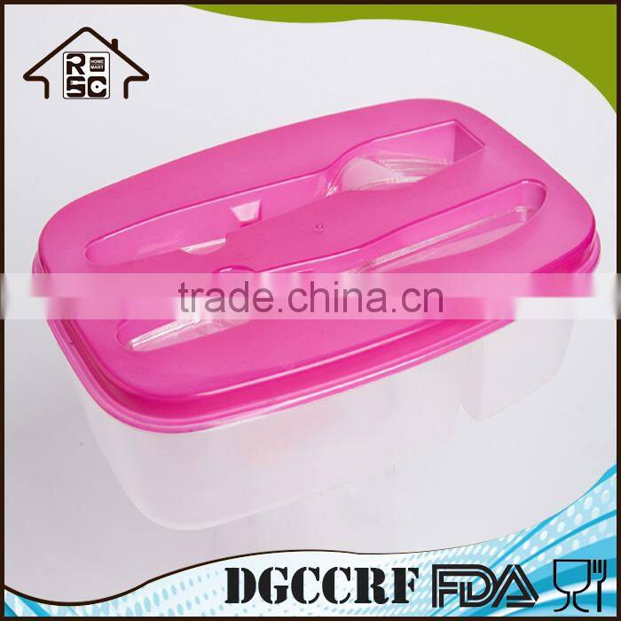 Microwave safe plastic 2 compartments lunch box with fork and knife on lid