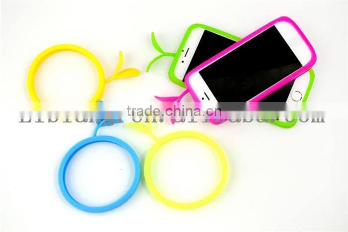 Creative design multifunctional universal silica gel hand ring