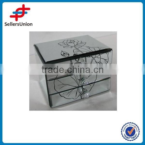 jewelry box with many compartments