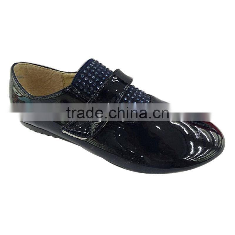 Latest Flat Canvas Shoes White Color for Women