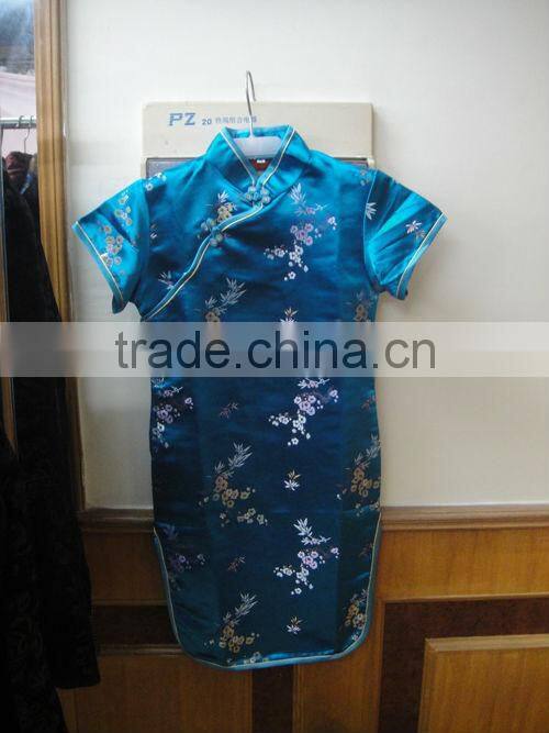 modern qipao