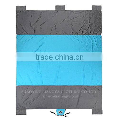 7FT * 9FT Huge Waterproof Lightweight Foldable Hiking/Beach Blanket