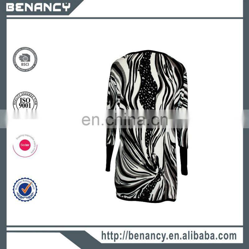 Abstract Paisley Worsted Round Neckine Tunic For Old Women