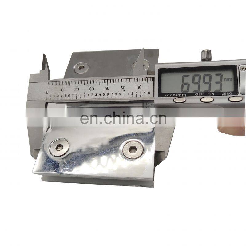 Factory Price Zinc Alloy 90 Degree Glass to Glass Shower Door Hinge Glass Clamp for Shower Room