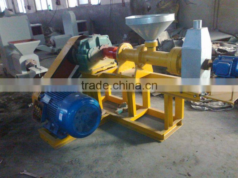 2016 year Best selling manufacturer price Automatic floating fish feed pellet machine