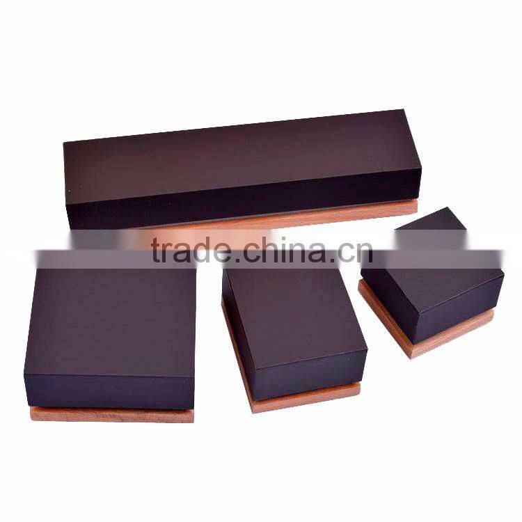 New Design Paper Jewelry Gift Boxe.