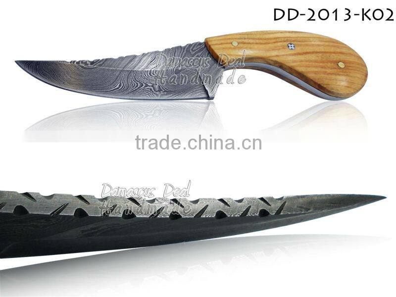 Damascus Steel Knife