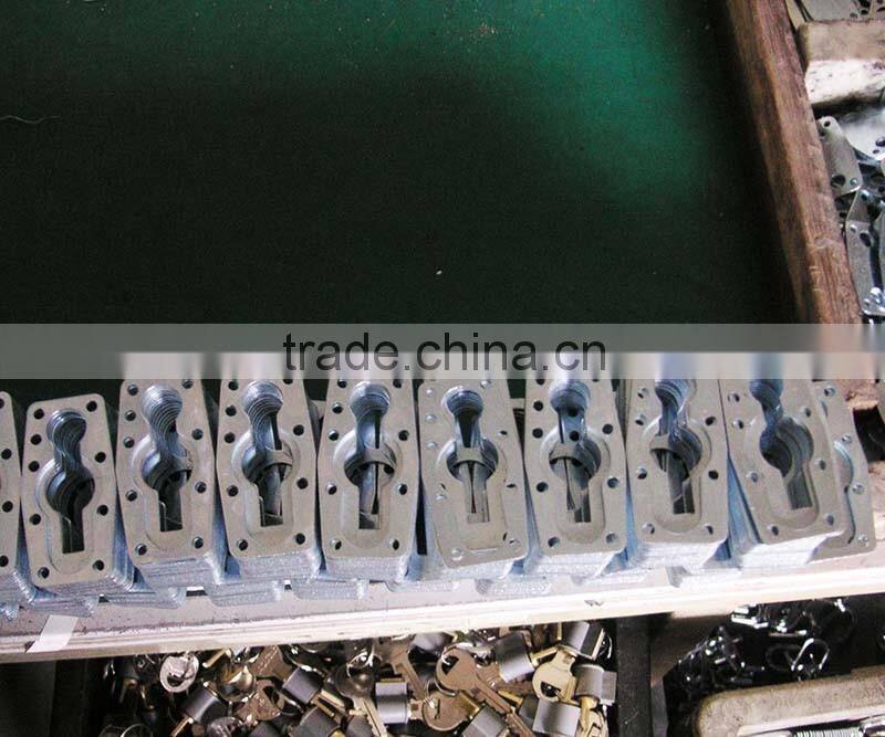 keyed gun trigger lock with key