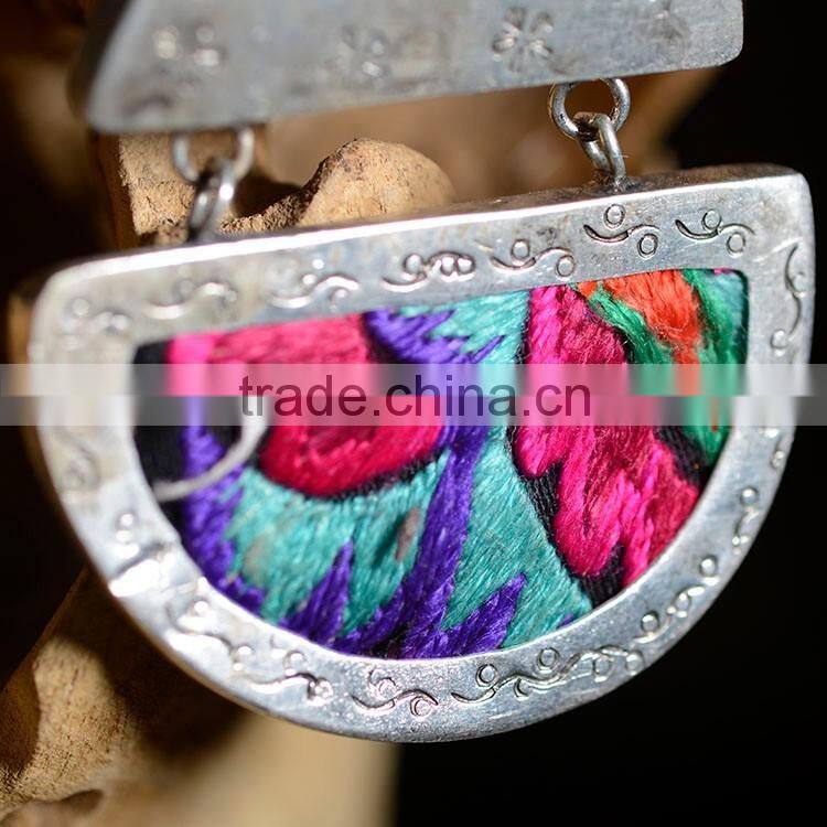 Fashion pendant necklace jewelry embroidery miao necklace used for women clothing