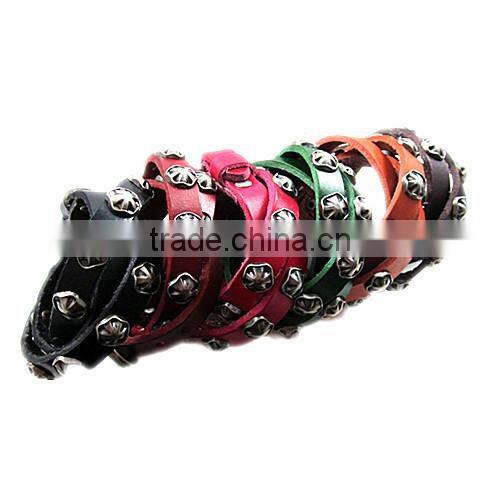 Boshiho charm magnetic leather bracelet