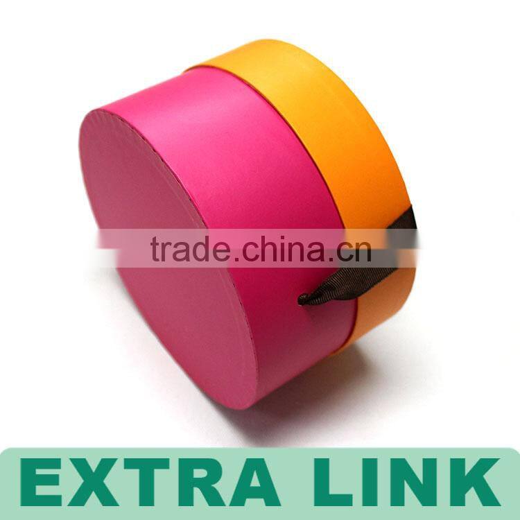 Custom antique Contrasting red orange color ribbon closure cardboard round hat box