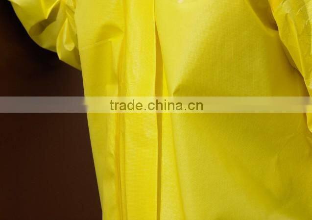 Lightweight Multi-Ply Latex Free, Regular/Large, Yellow (Pack of 50) Fluid Resistant Isolation Gowns