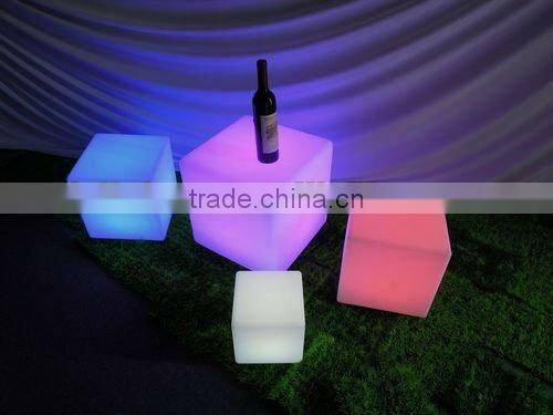 color changing led illuminated flashing cube