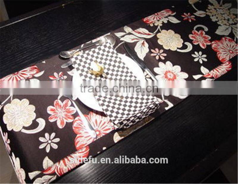 Luxury Jacquard Custom Damask Restaurant Table Runner
