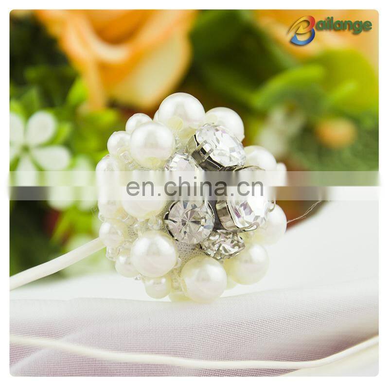 Bailange new design high quality beaded button pearl and rhinestone button beaded button for autumn & winter fashion