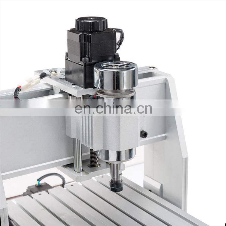 High precision stepping motor mini desktop cnc 3020 router