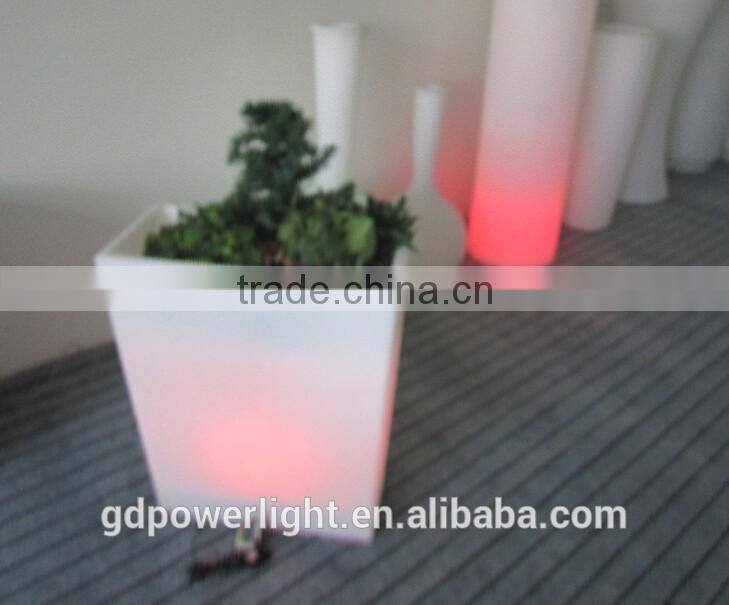 New PE plastic Flowerpot with LED light YXF-6070