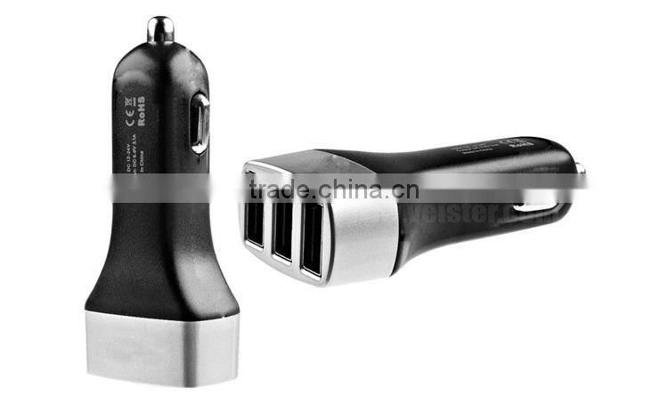 Universal 4.2A DC 12v-24v Input 3 Port USB Car Charger