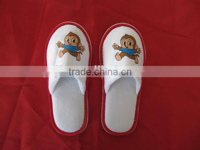 Kids Cute White Hotel Slippers Monkey Closed toe Soft Indoor Slippers