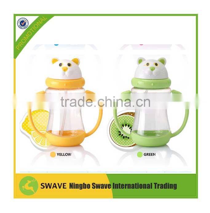 2016 hot sell baby drinking plastic cups 180cc baby bottle straw with handle P76750