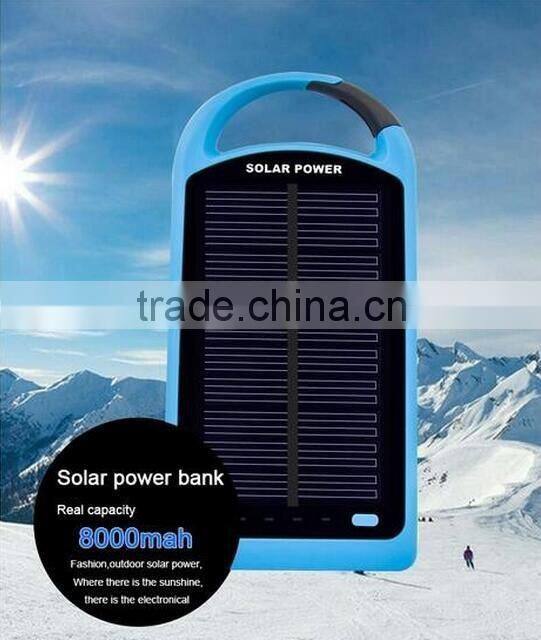 The latest product 8000mah solar power bank /solar charger emergency power bank 8000mah