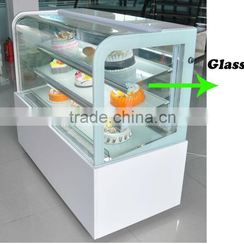 Straing Glass Refrigeration Cake Display Showcase