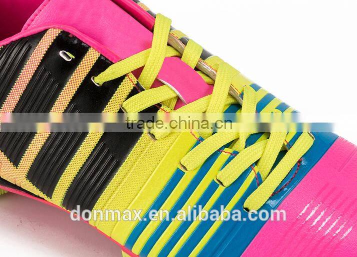 New style Colorful Outdoor Lightweight Popular TPU Football Boots Factory Turf Soccer Shoes For Hard Ground