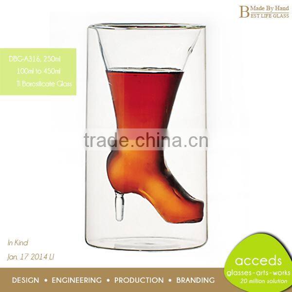Unique Shaped Ti-Borosilicate Mug / Cups Boot Shaped Beer Glass