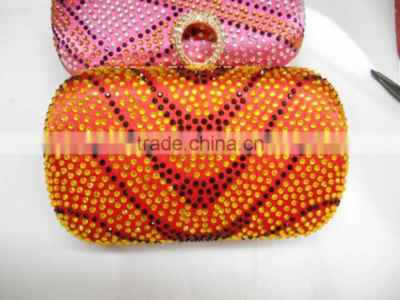 Dense drilling rhinestone evening clutch bag